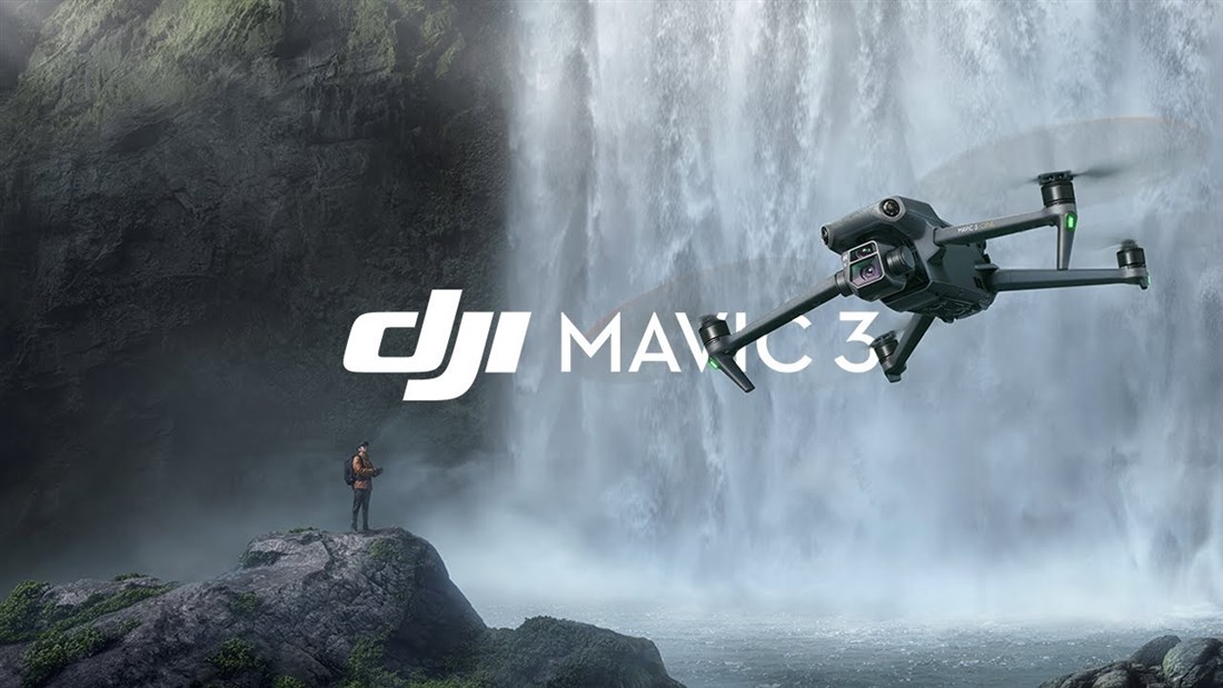 DJI  Mavic 3 Fly More Combo