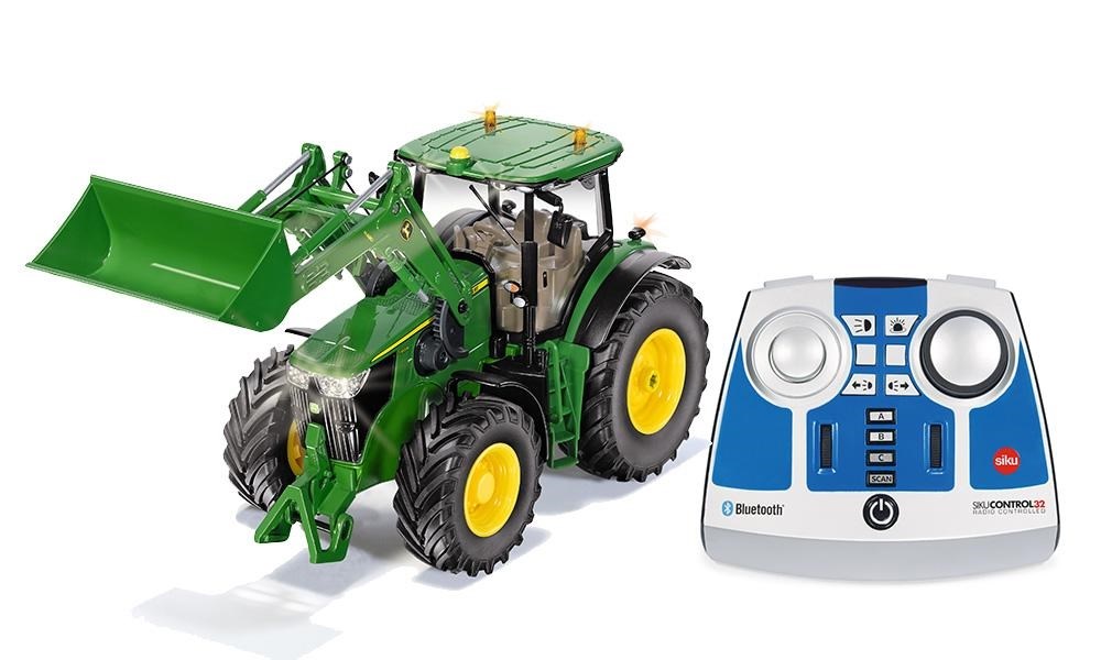 SIKU John Deere 7310R m. Fr.laster og Radio -1:32