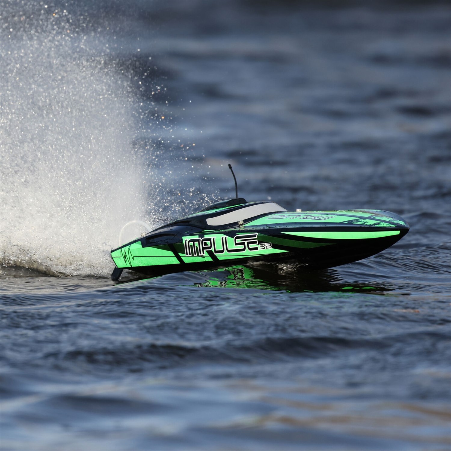 Pro Boat Impulse 32