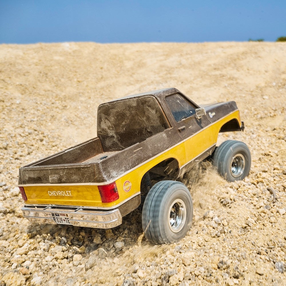 FMS Chevrolet K5 1/24 4x4 Crawler RTR Brown
