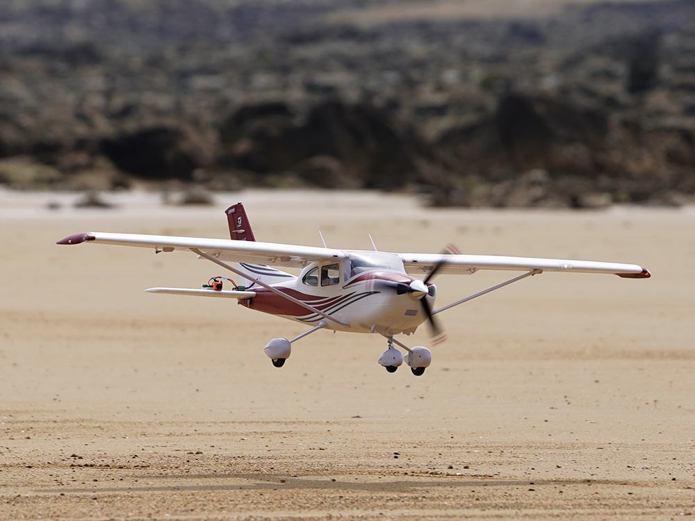 FMS Cessna 182 Red 1500mm PNP