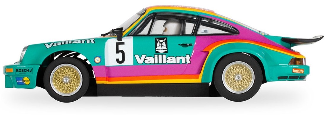 Scalextric Porsche 911 3.0 RSR - Vaillant 