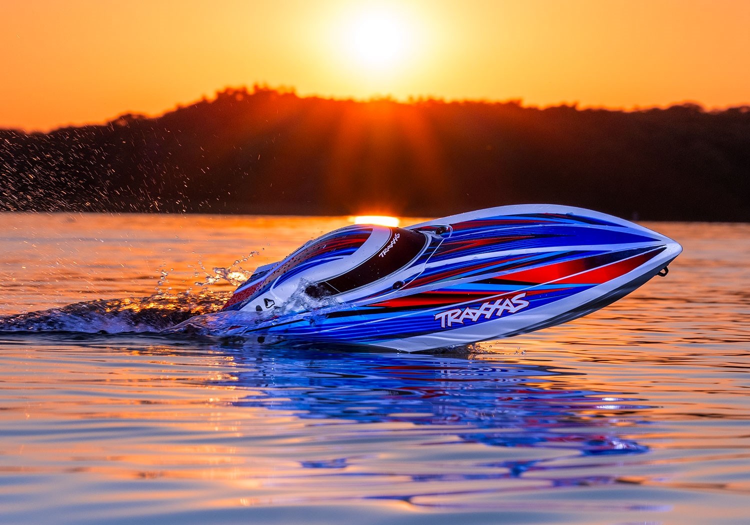 Traxxas Disruptor VXL-4s SR 660mm Pink