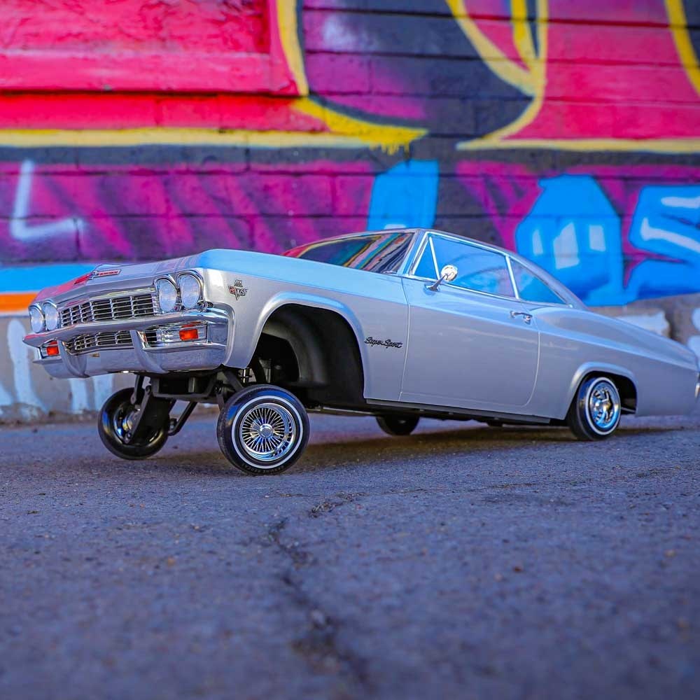 RedCat SixtyFive Hopping Lowrider - Chevrolet 