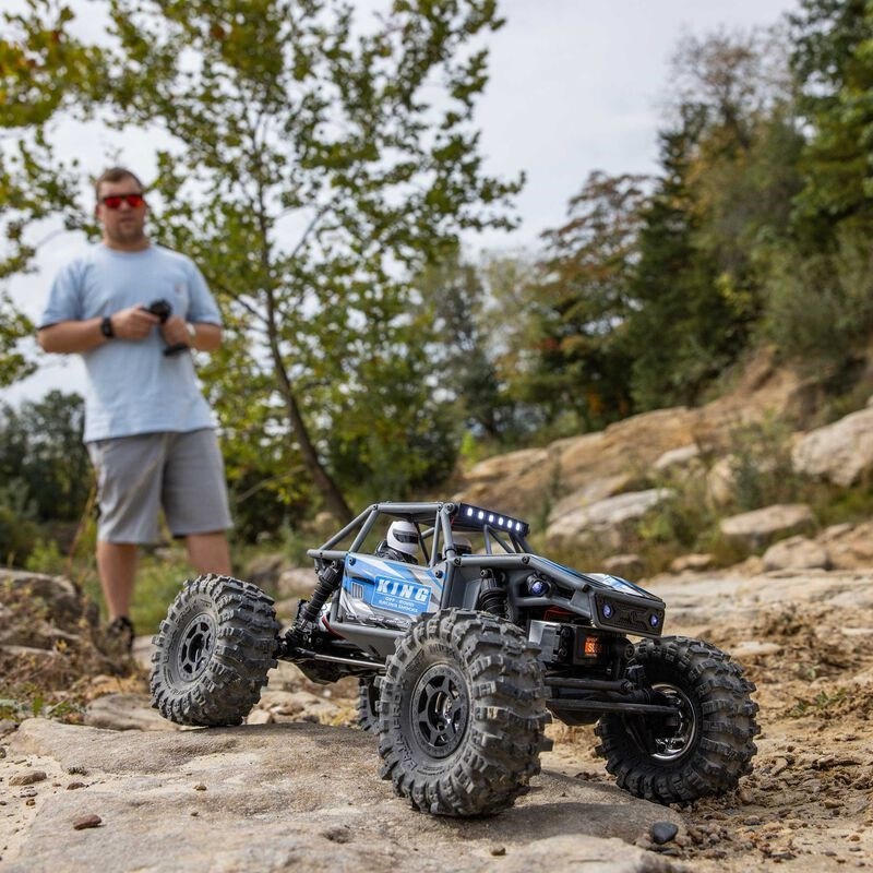 Axial UTB18 Capra Crawler 4WS Blue - Komplett