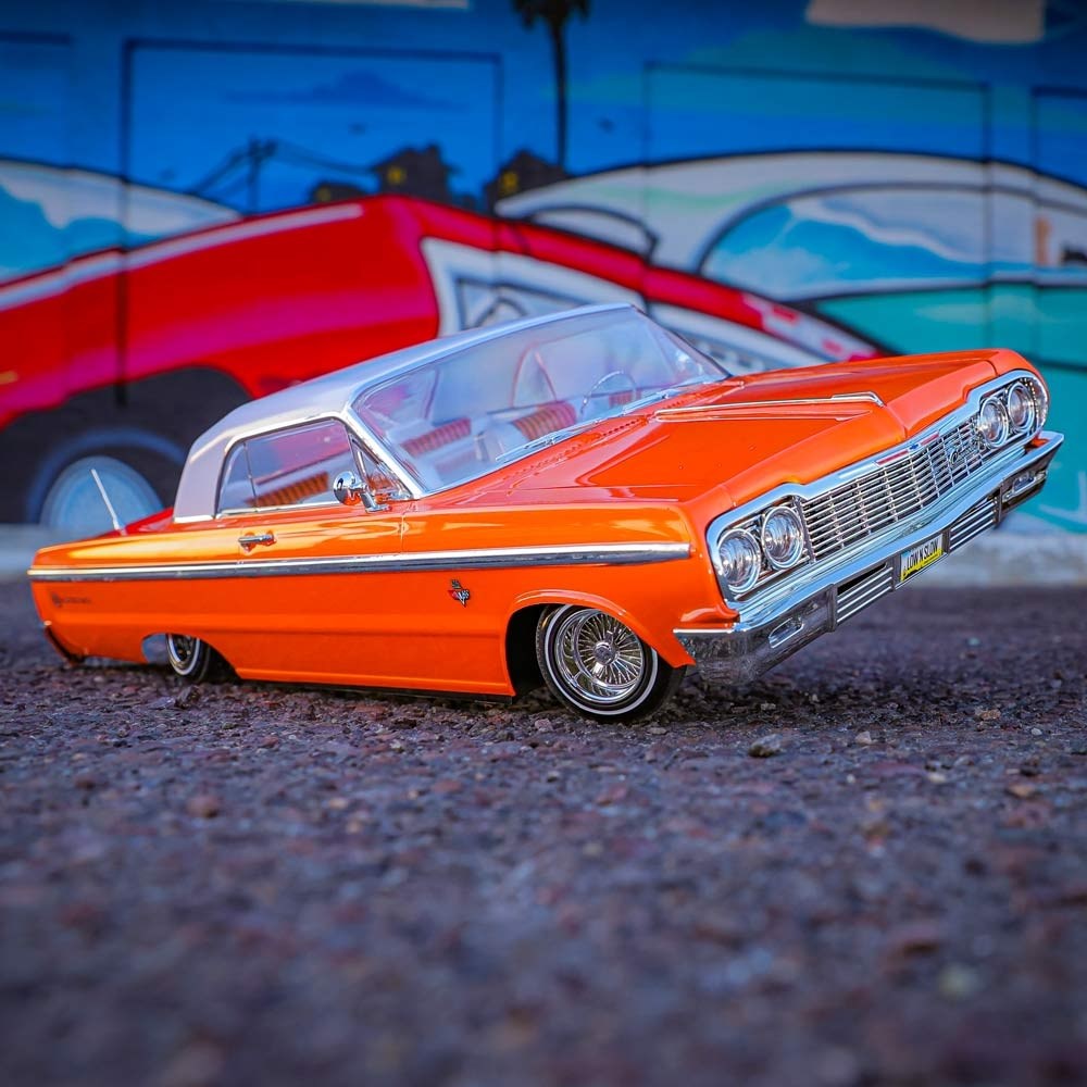 RedCat SixtyFour Hopping Lowrider - Orange/White