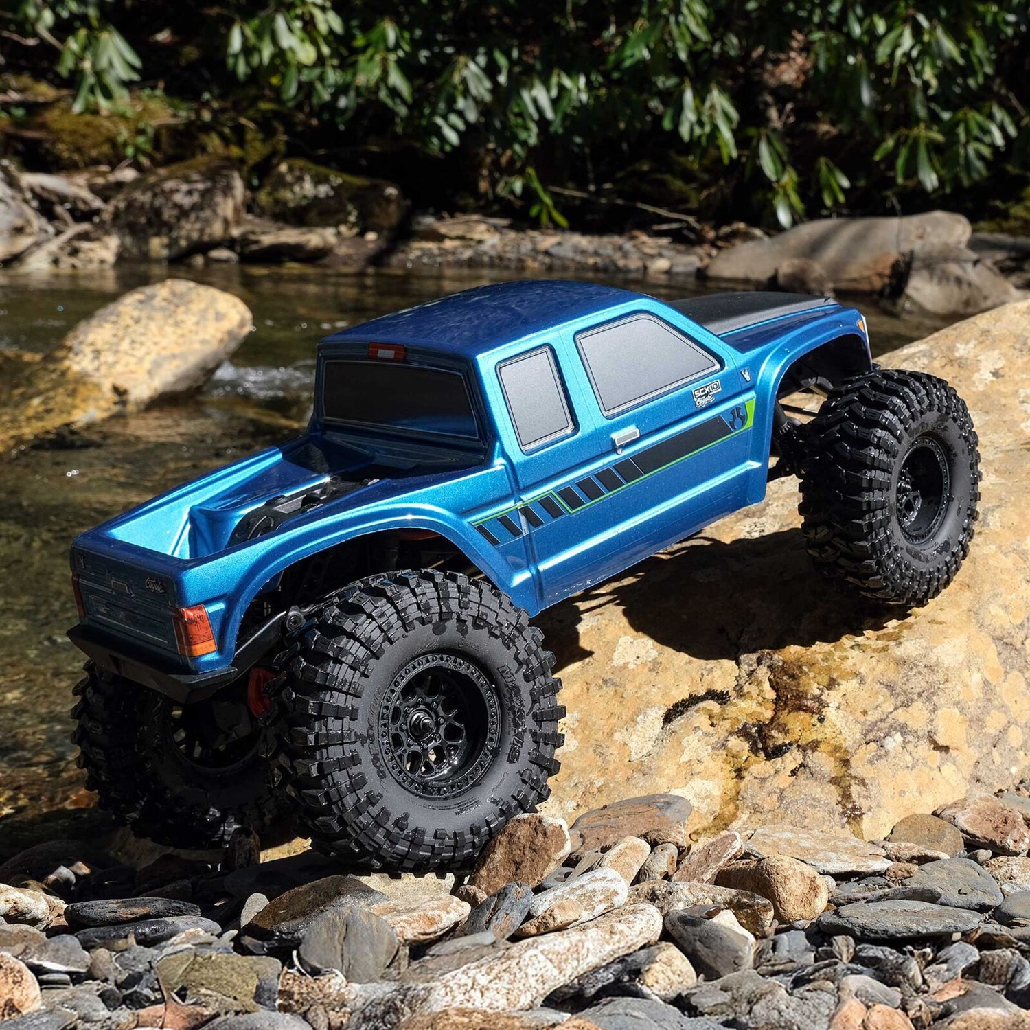 Axial SCX10 III Coyote 4WD RTR - Blue