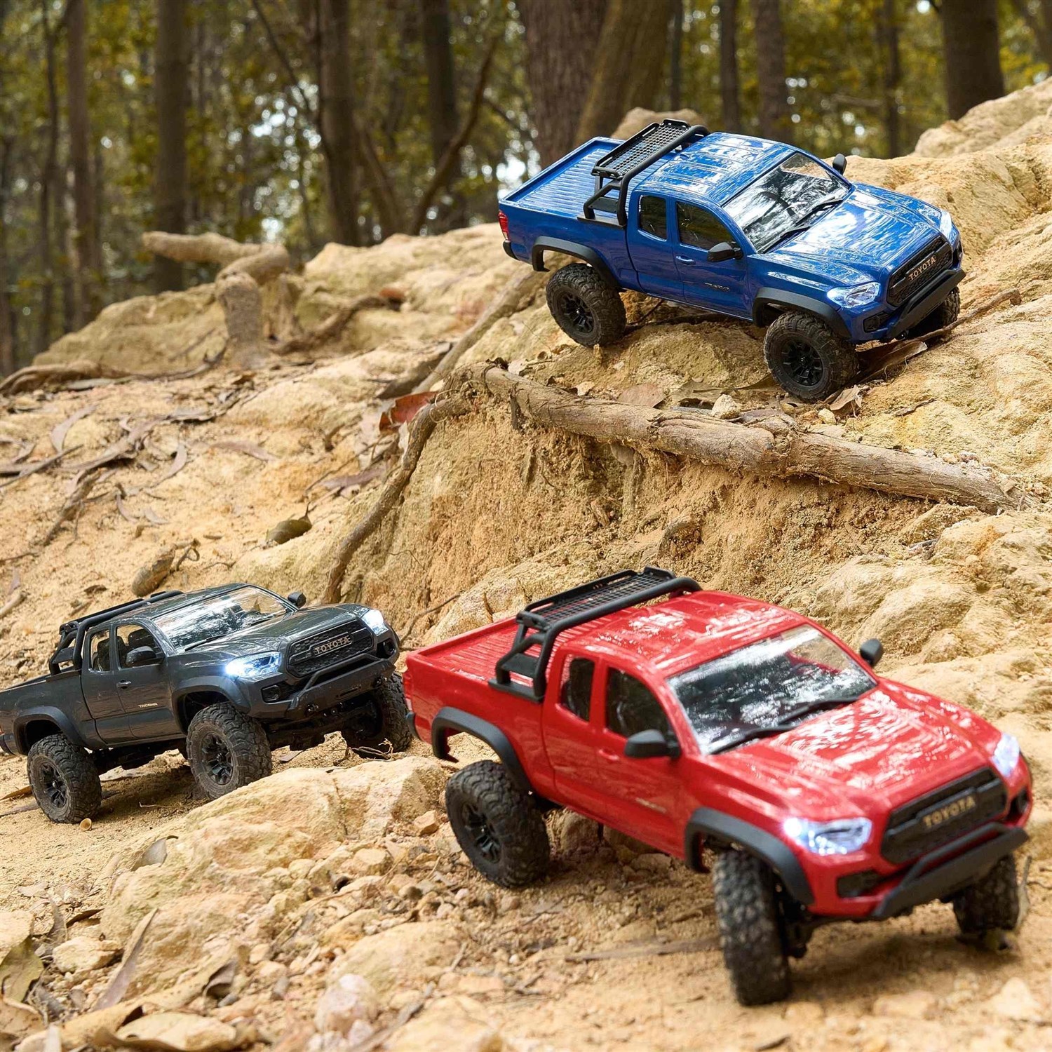 FMS FCX24M Toyota Tacoma 1/24 4x4 R�d Komplett