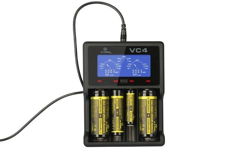 XTAR VC4 NimH / Li-Ion Charger
