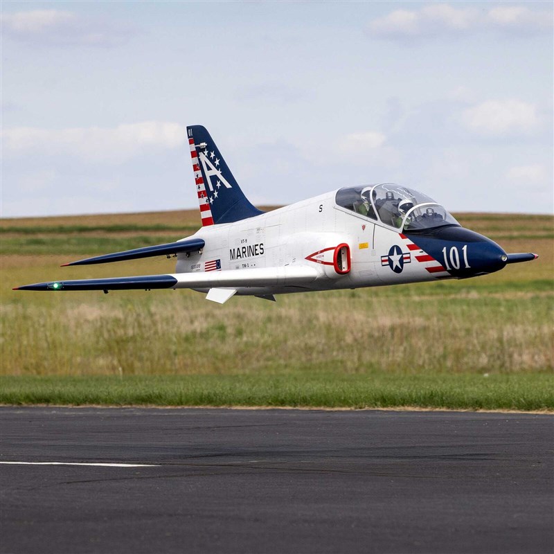 Hangar 9 Hawk/T-45 140-160N w/Retracts 2.4m ARF