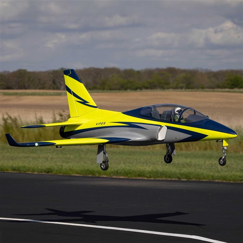 Hangar 9 Viper 100N w/Retracts 2.1m ARF