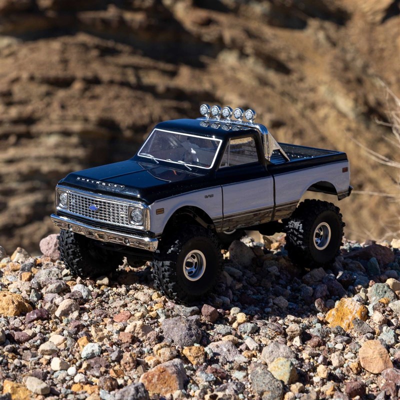 Axial SCX24 Chevrolet C10 Crawler 4WD RTR Black